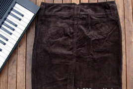 库存焕新商机 解析复古半身裙与针织百搭裙的供应市场